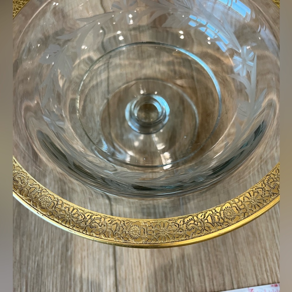 Tiffin Franciscan Elegant Glass Bowl with Gold Rim - Picture 3 of 3
